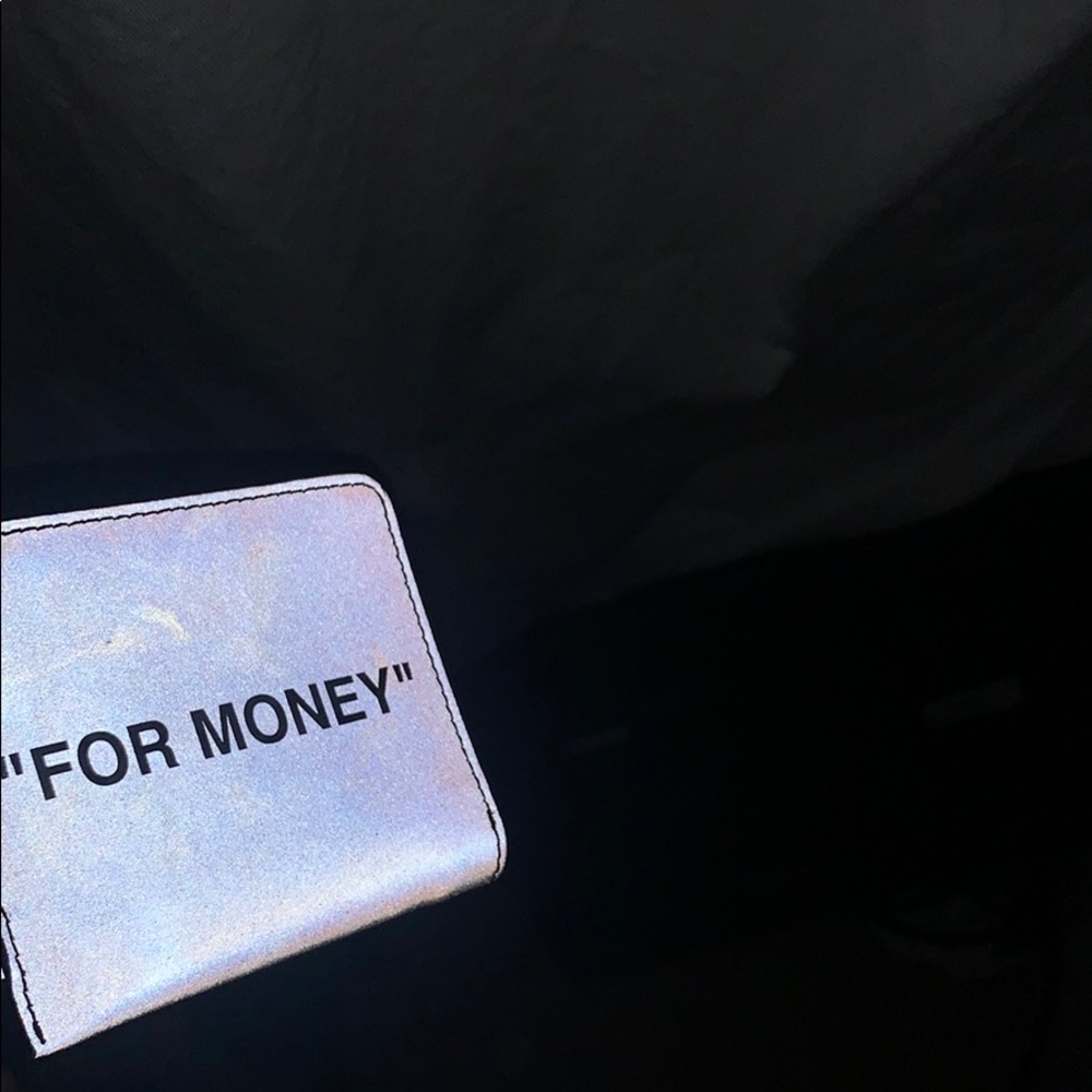 Offwhite reflective wallet